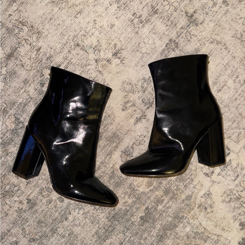 Jessica Simpson boots size 9.5